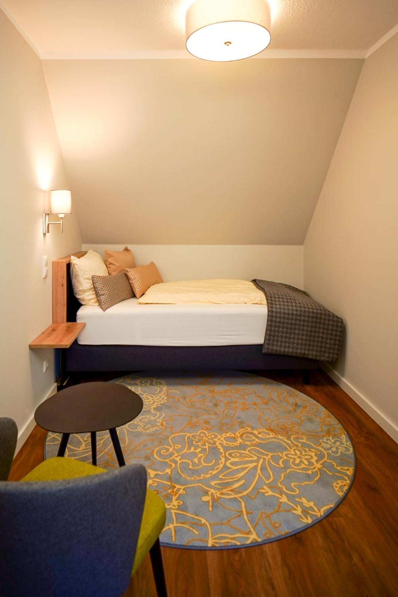 Hotel Lindenhof Билефелд Екстериор снимка